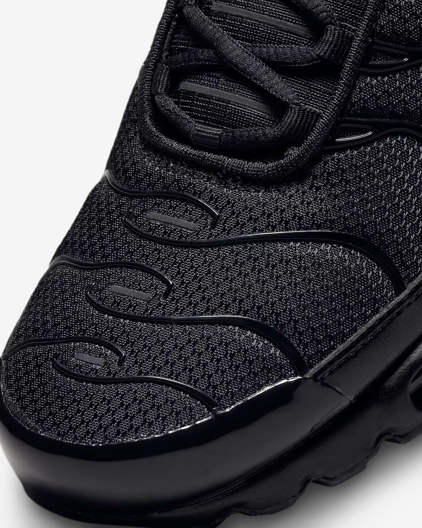 Nike Air Max Plus TN Triple Black
