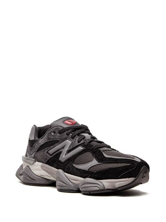 New Balance Black / Castlerock