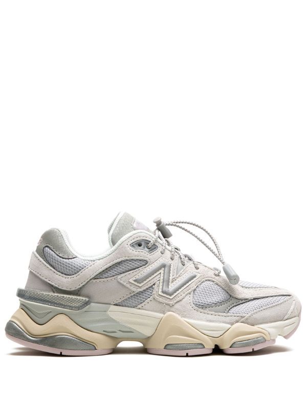 New Balance Light Grey